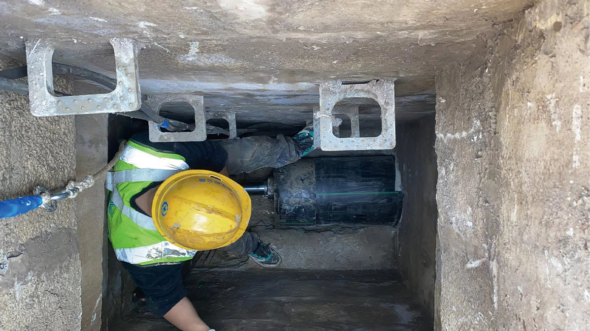 和田县HDPE短管内衬法